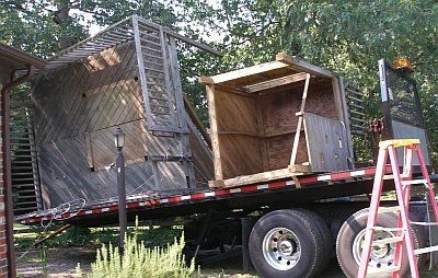 Loading the structure onto the truck
