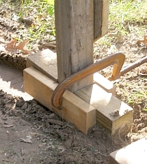 And it is supported with a single leg.